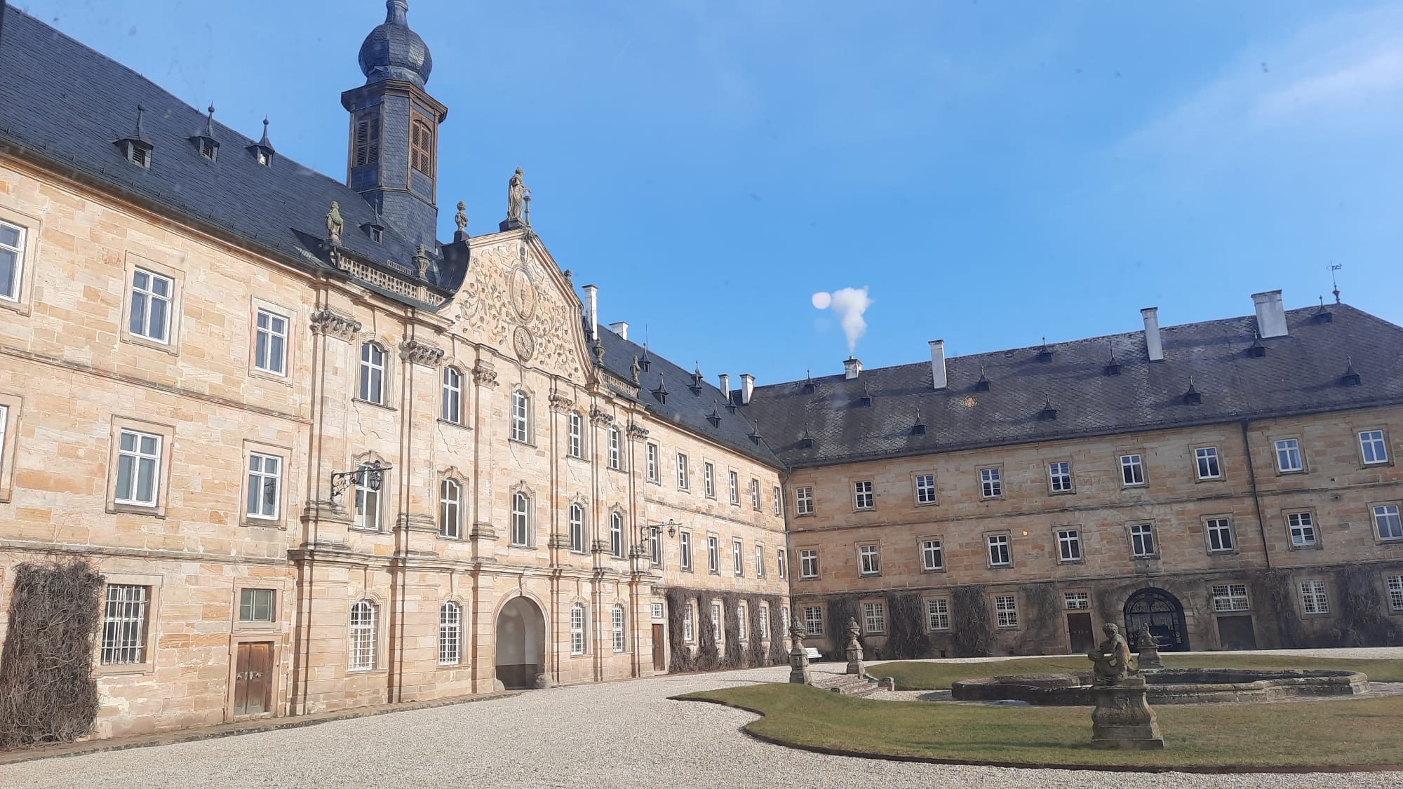 Heilpraktiker - Schloss Tambach - Praxis für Natur- und Frauenheilkunde Christin Reich Coburg/Weitramsdorf