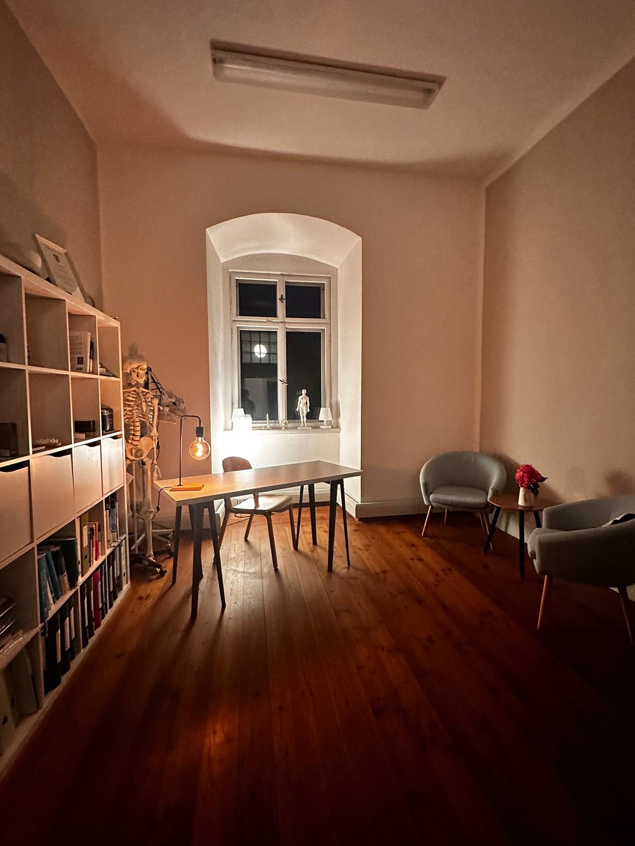 Praxis für Natur- und Frauenheilkunde Christin Reich Coburg/Weitramsdorf Praxis Räume Praxisraum 