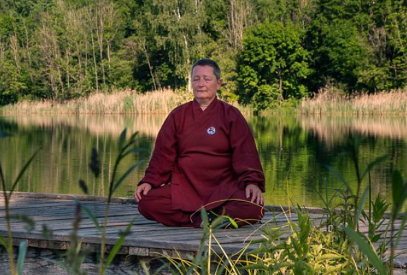 Heilpraktikerin Denise Fürst - Expertin bei Angst und Stress Leistungsbeschreibung Meditaion