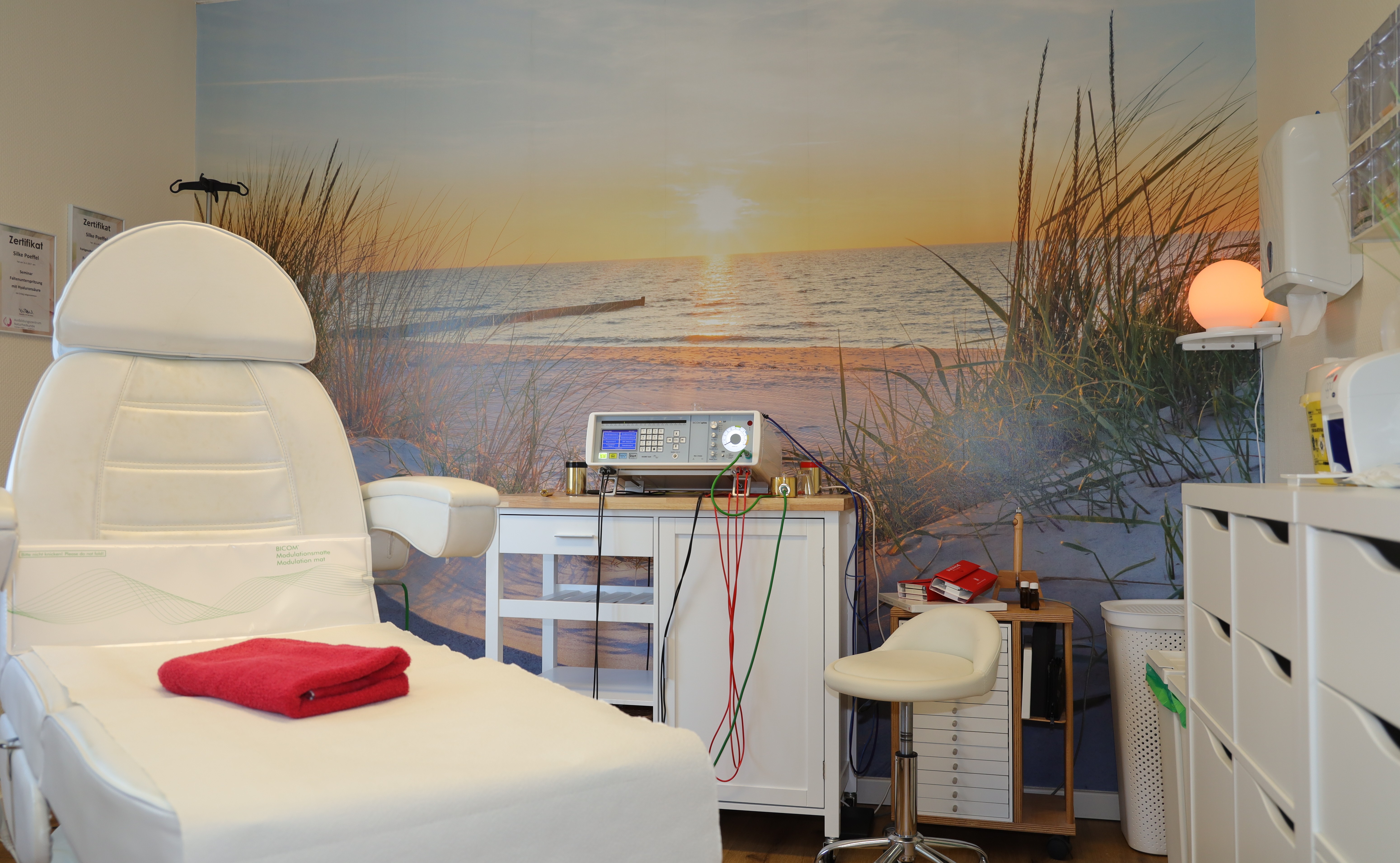 Heilpraktiker finden - Muskeln & Gelenke: Verspannungen - Behandlungsraum 2 - Naturheilpraxis Poeffel