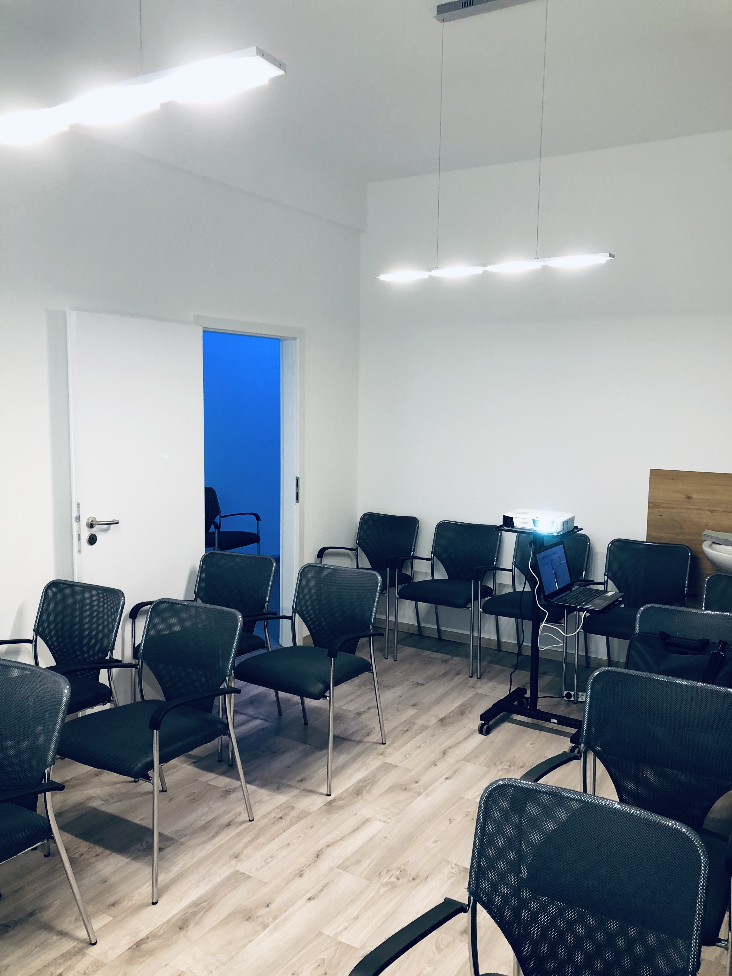 Heilpraktiker: TCM AKUPUNKTUR kurs Vorbereitungen  - Zentrum für Traditionelle Chinesische Medizin. Praxis und TCM Akupunktur Kurs